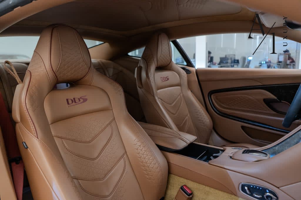 2019 Aston Martin DBS Superleggera, With Full Service History, Pristine Conditon, GCC Specs - Thumbnail 9