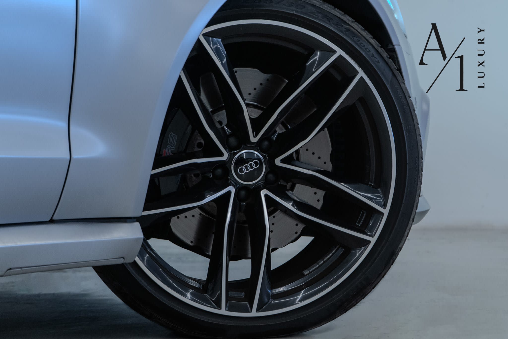2016 Audi RS6 Quattro, With Full Service History, Excellent Condition, GCC Spec - Thumbnail 4