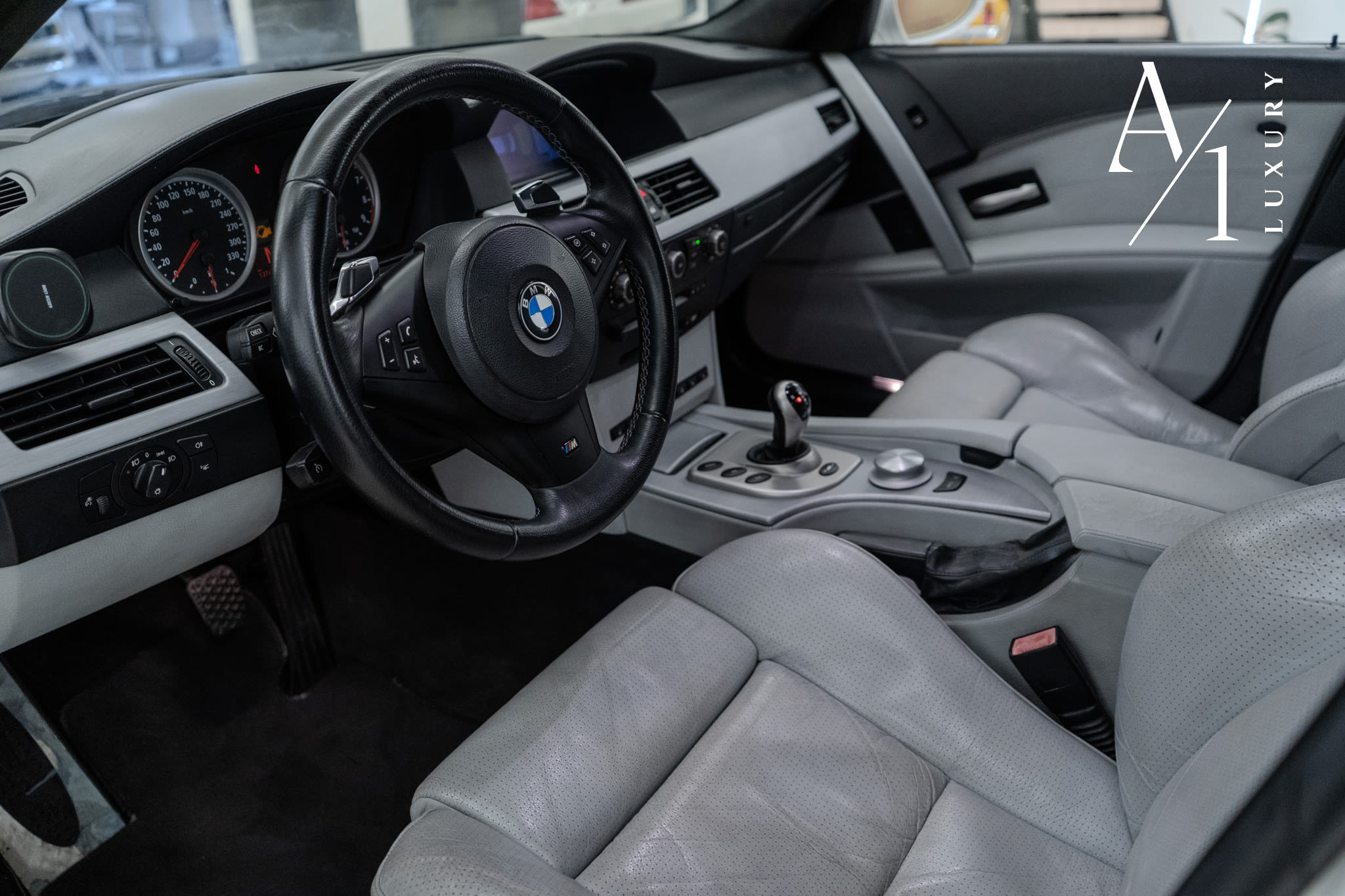 2007 BMW M5, Full BMW Service History, Full Options, Excellent Condition, GCC - Thumbnail 8