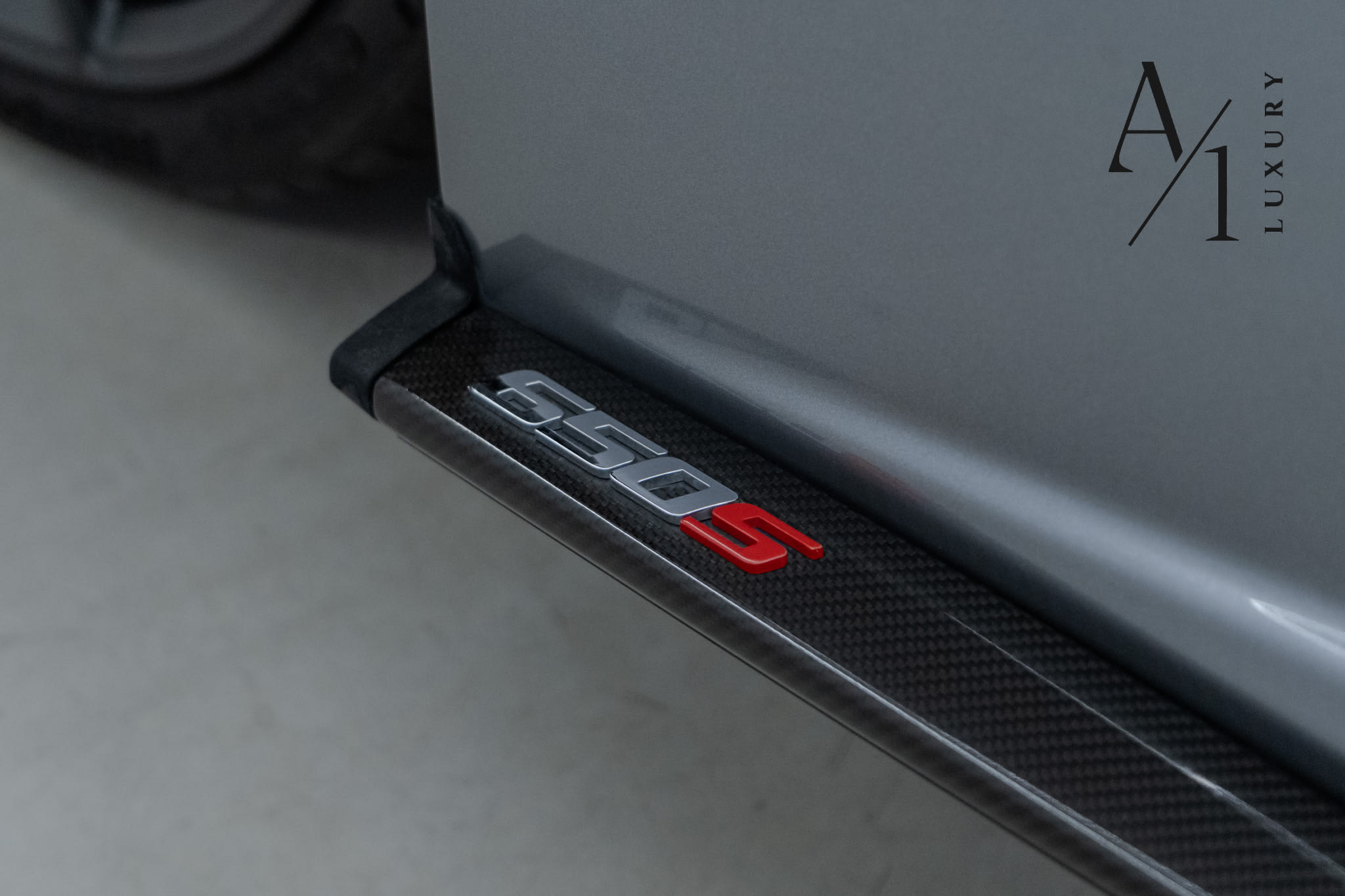 2015 Mclaren 650s, Fully Loaded, Excellent Condition, Carbon Fibre Interior/Exterior, GCC Spec - Thumbnail 3