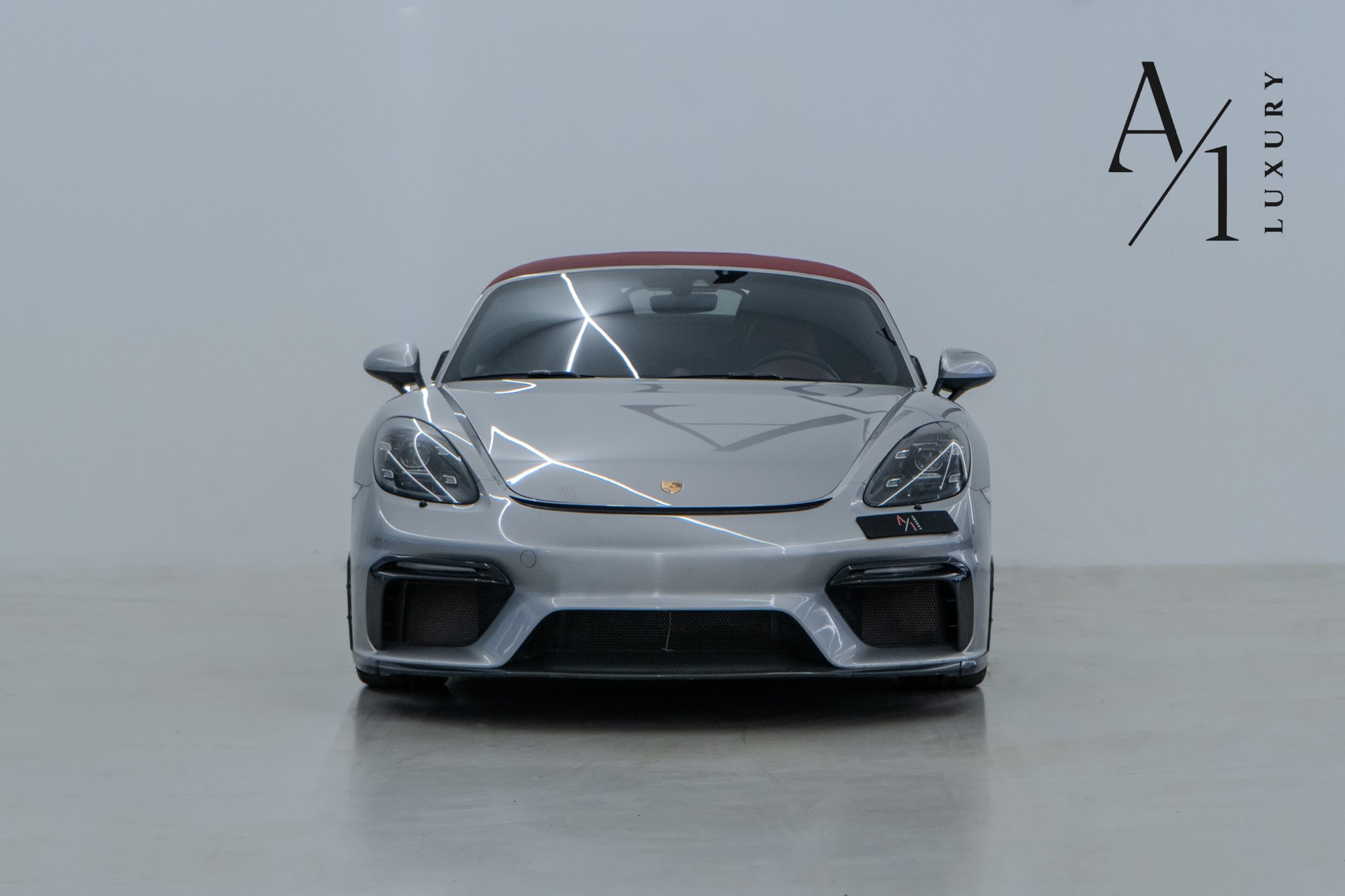 2020 Porsche 718 Spyder, Manual Gear Box, Excellent Condition, With Full Service History, GCC Spec - Thumbnail 2