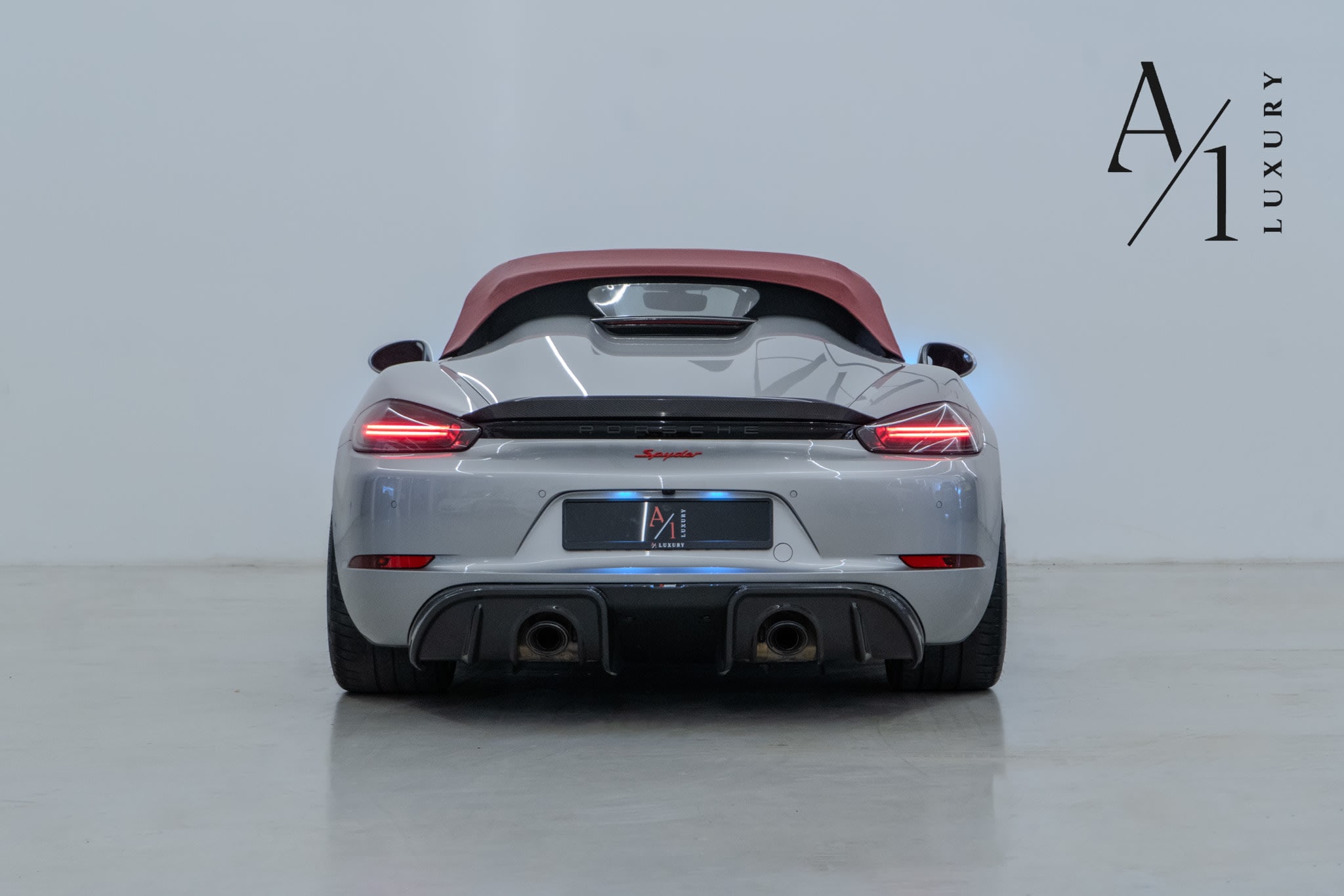 2020 Porsche 718 Spyder, Manual Gear Box, Excellent Condition, With Full Service History, GCC Spec - Thumbnail 5