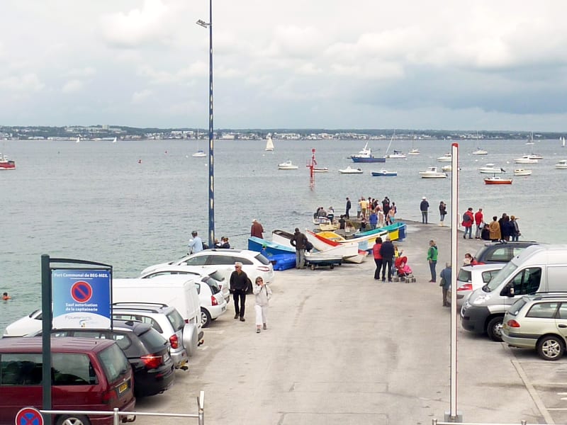La cale et le port de Beg-Meil à Fouesnant, sur le littoral du sud-Finistère