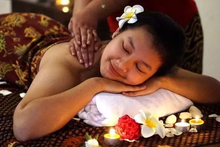 Pijat Tradisional Seluruh Badan