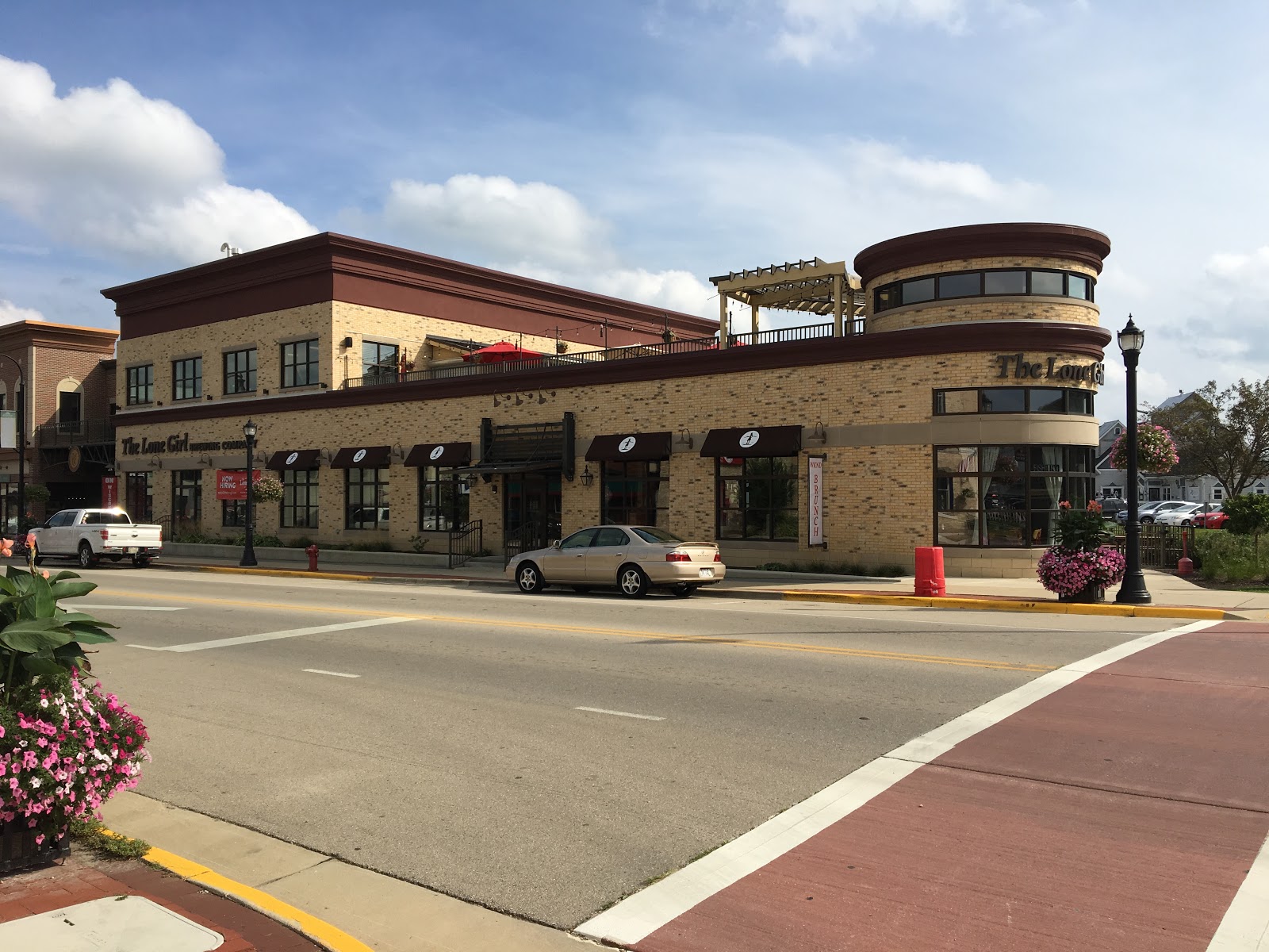 The Lone Girl Brewing Company logo