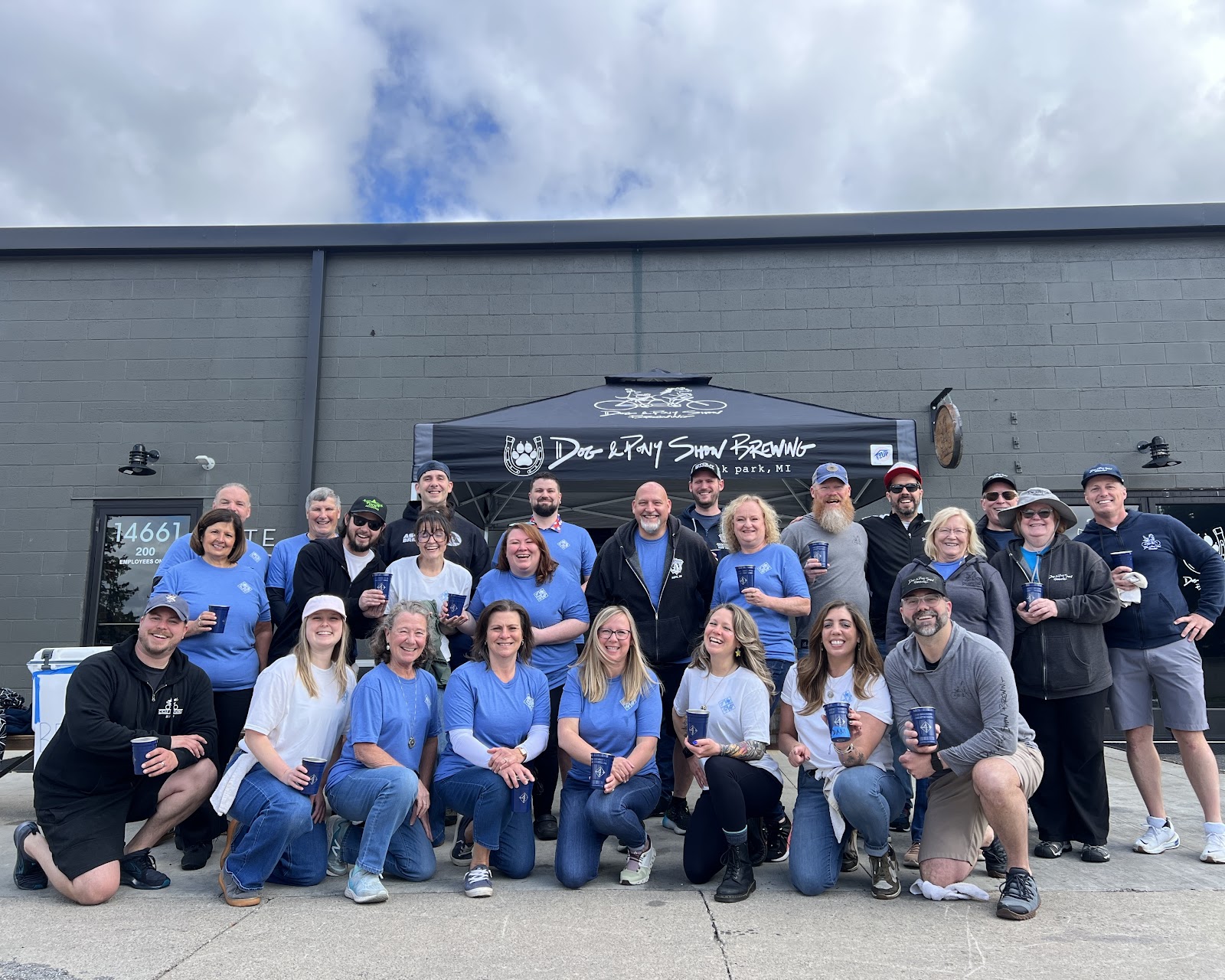 Dog and Pony Show Brewing logo