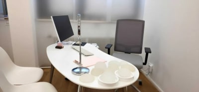 Beratungsgespräch zu den Kosten einer Schönheits-OP, UNIKAT AESTHETIK Stuttgart