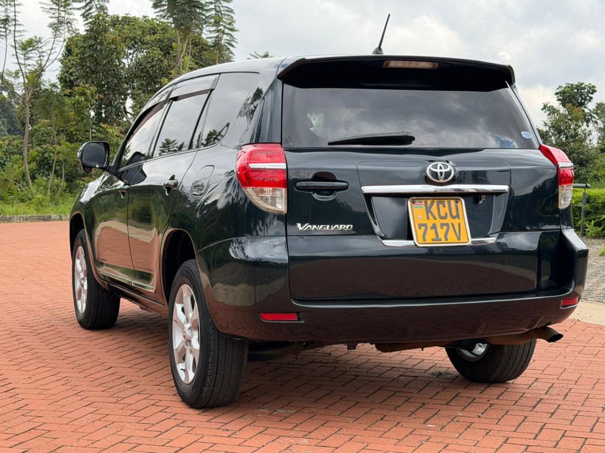 TOYOTA VANGUARD