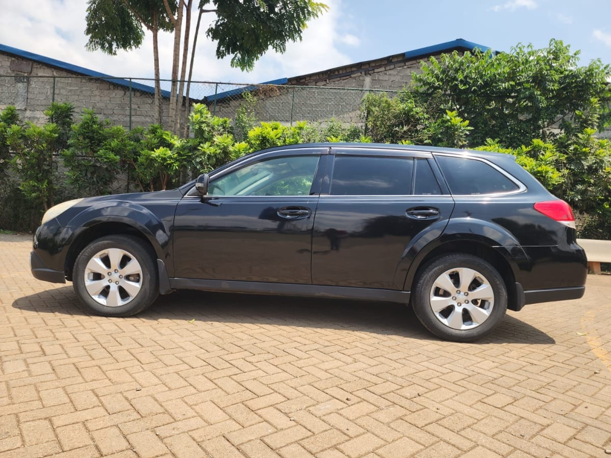 SUBARU OUTBACK BR9