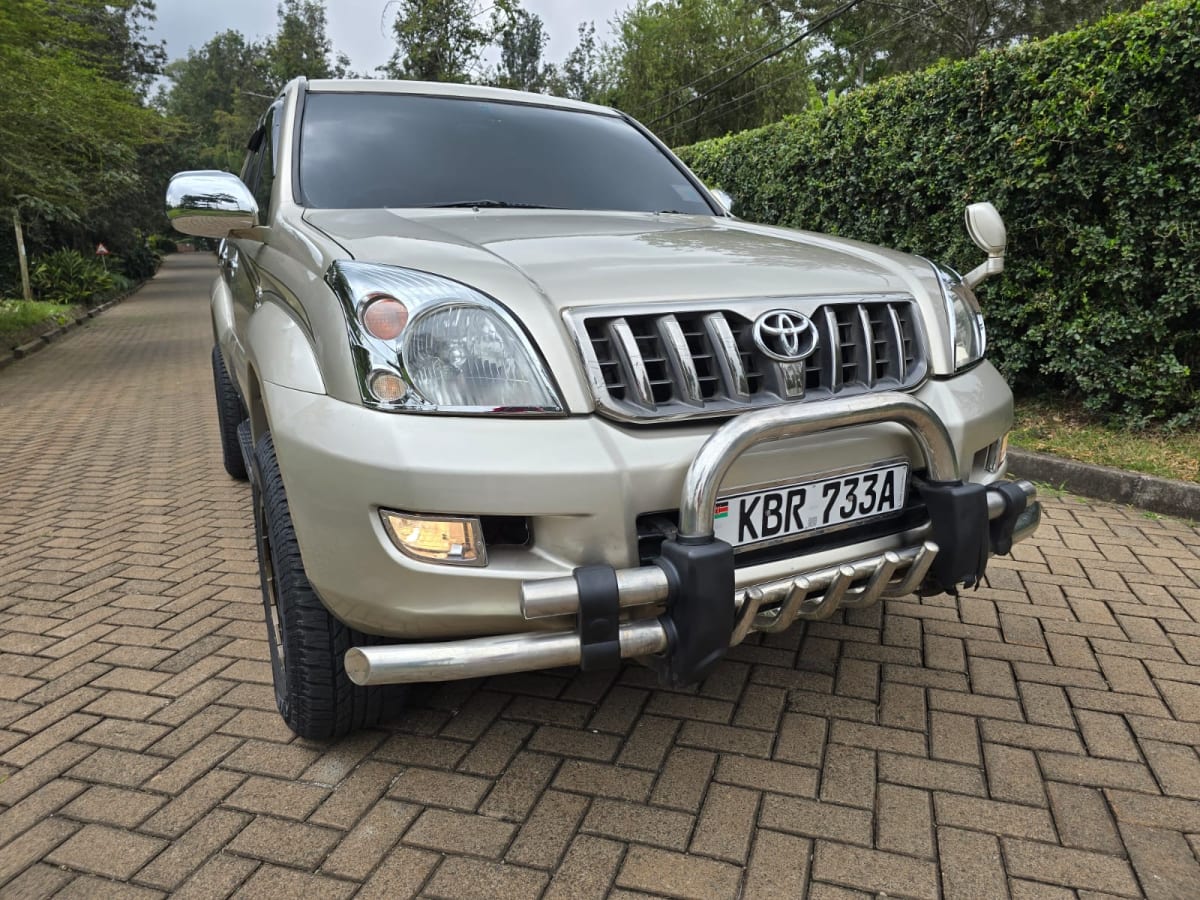 TOYOTA LANDCRUISE J120