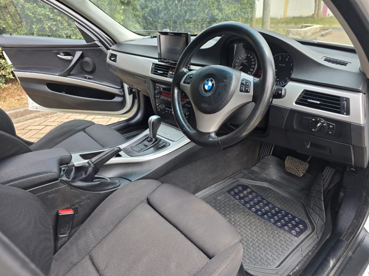 BMW318I