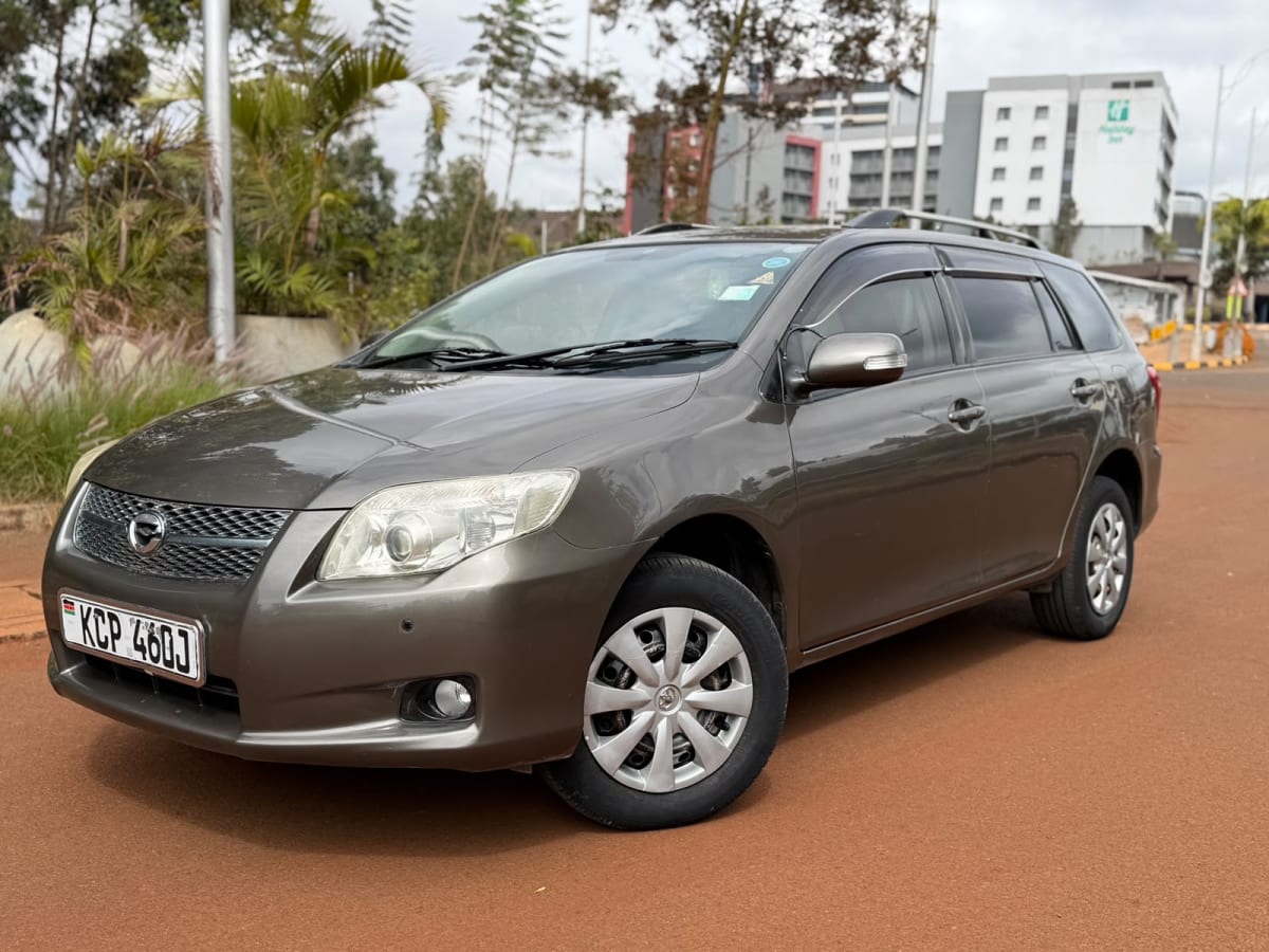 Toyota Fielder