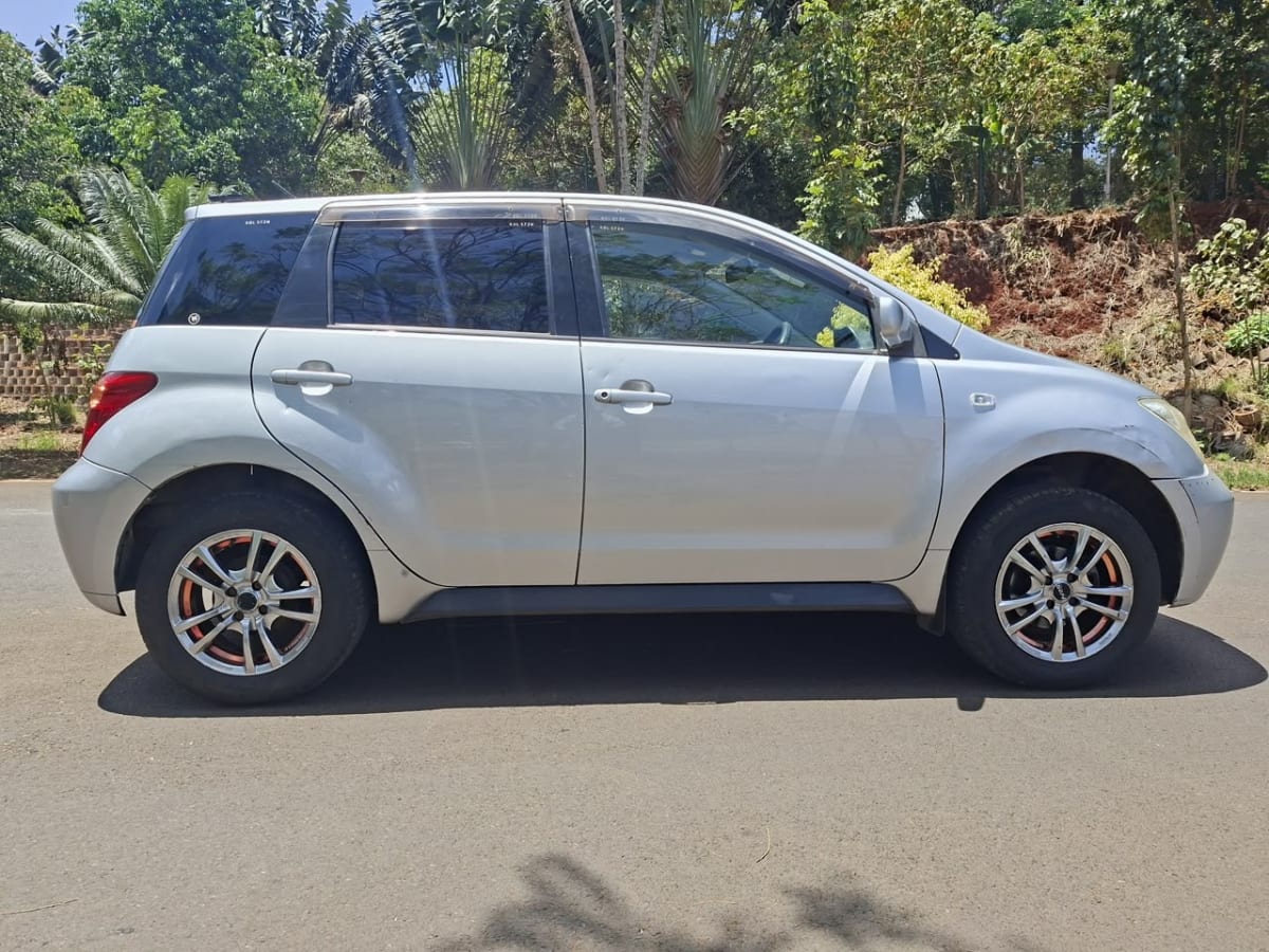 Toyota Ist
