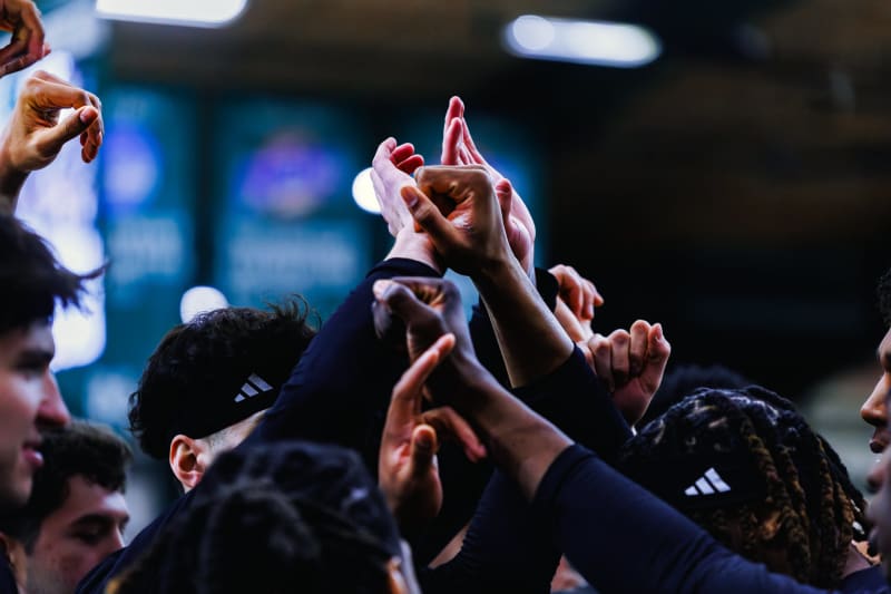 Iona MBB 3/1 vs Manhattan