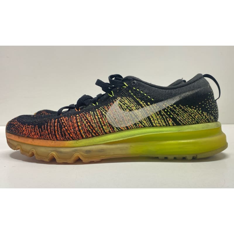 Nike flyknit size 8 sales