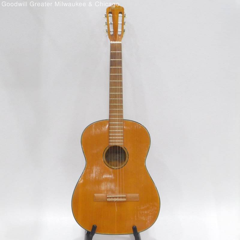Buy the Framus 5 28 Nylon Acoustic Guitar GoodwillFinds