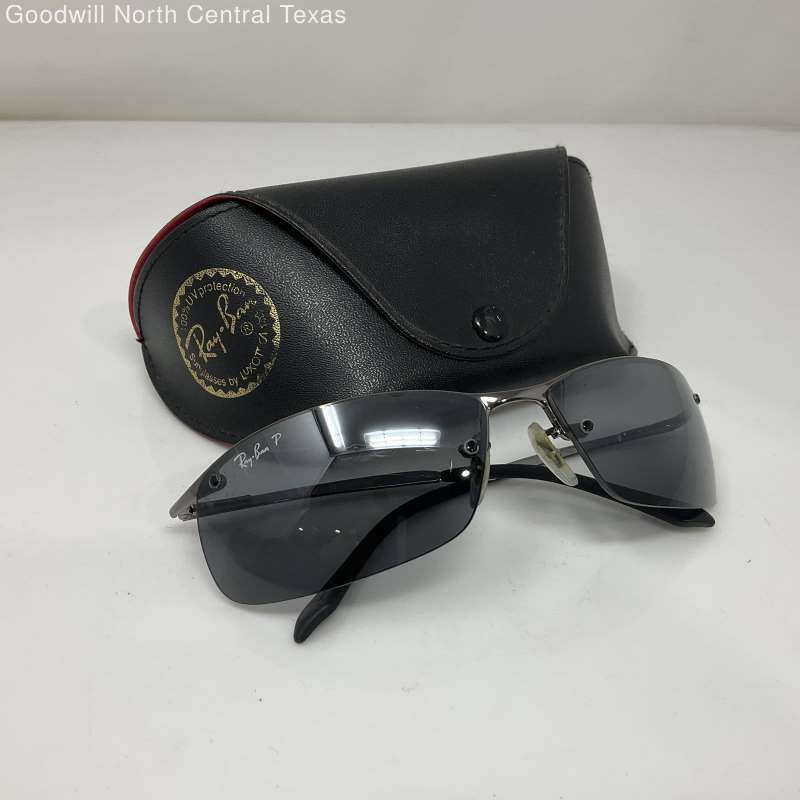Buy the Ray Ban Black Sunglasses - Size OS | GoodwillFinds