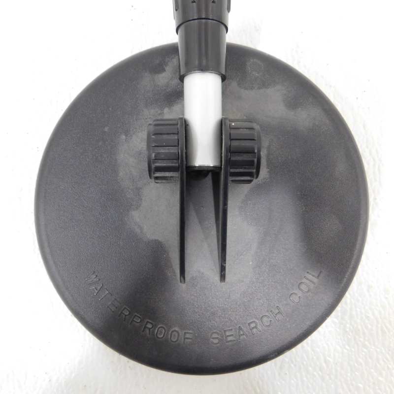 Buy the Vintage Radio Shack Black Discriminator Detector Metal Detector  63-3005 | GoodwillFinds