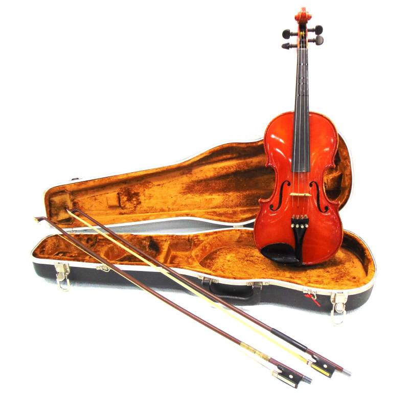 Buy the A.R. Seidel 4 4 Stradivarius Copy Violin w Case and Bows Made in West Germany GoodwillFinds