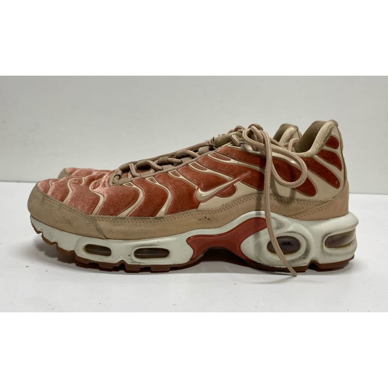Nike air max plus lux dusty peach sale