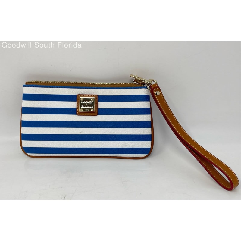 Blue dooney and bourke wallet sales