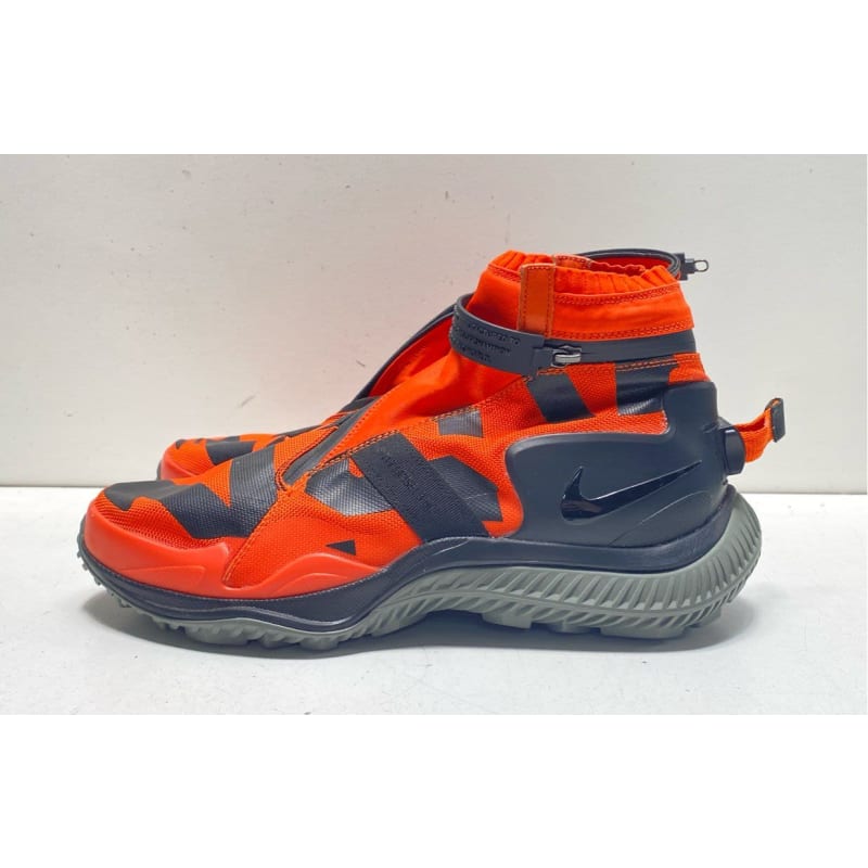 Buy the Nike NSW Gaiter Boot Team Orange Orange Athletic Shoe Men s SZ 10.5 GoodwillFinds