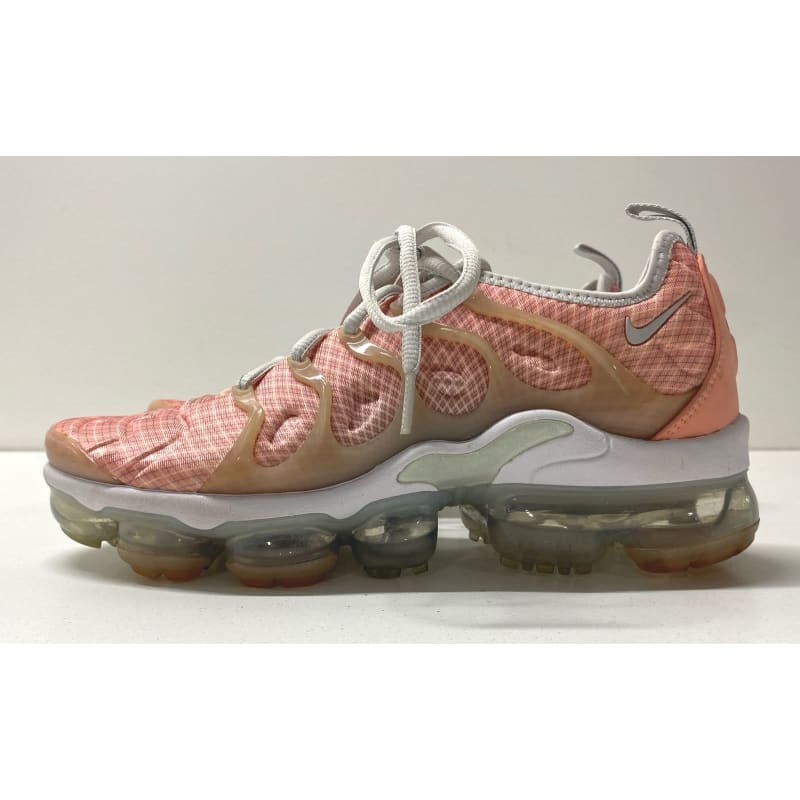 Nike air vapormax plus bleached coral best sale
