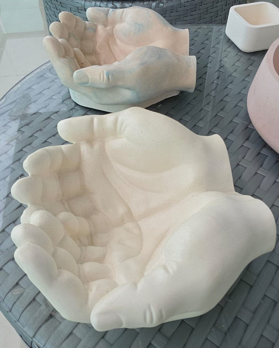 Pieza decorativa Mano de Piedra by Seiton Home 4