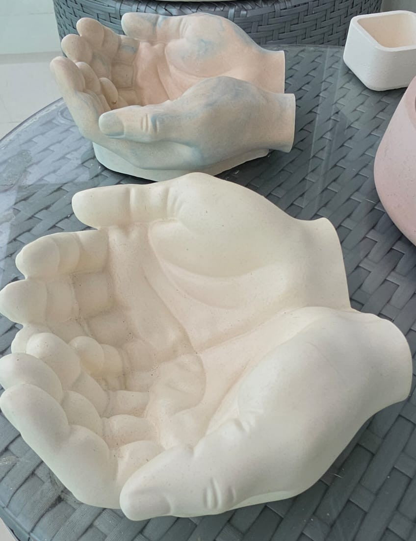Pieza decorativa Mano de Piedra by Seiton Home 2