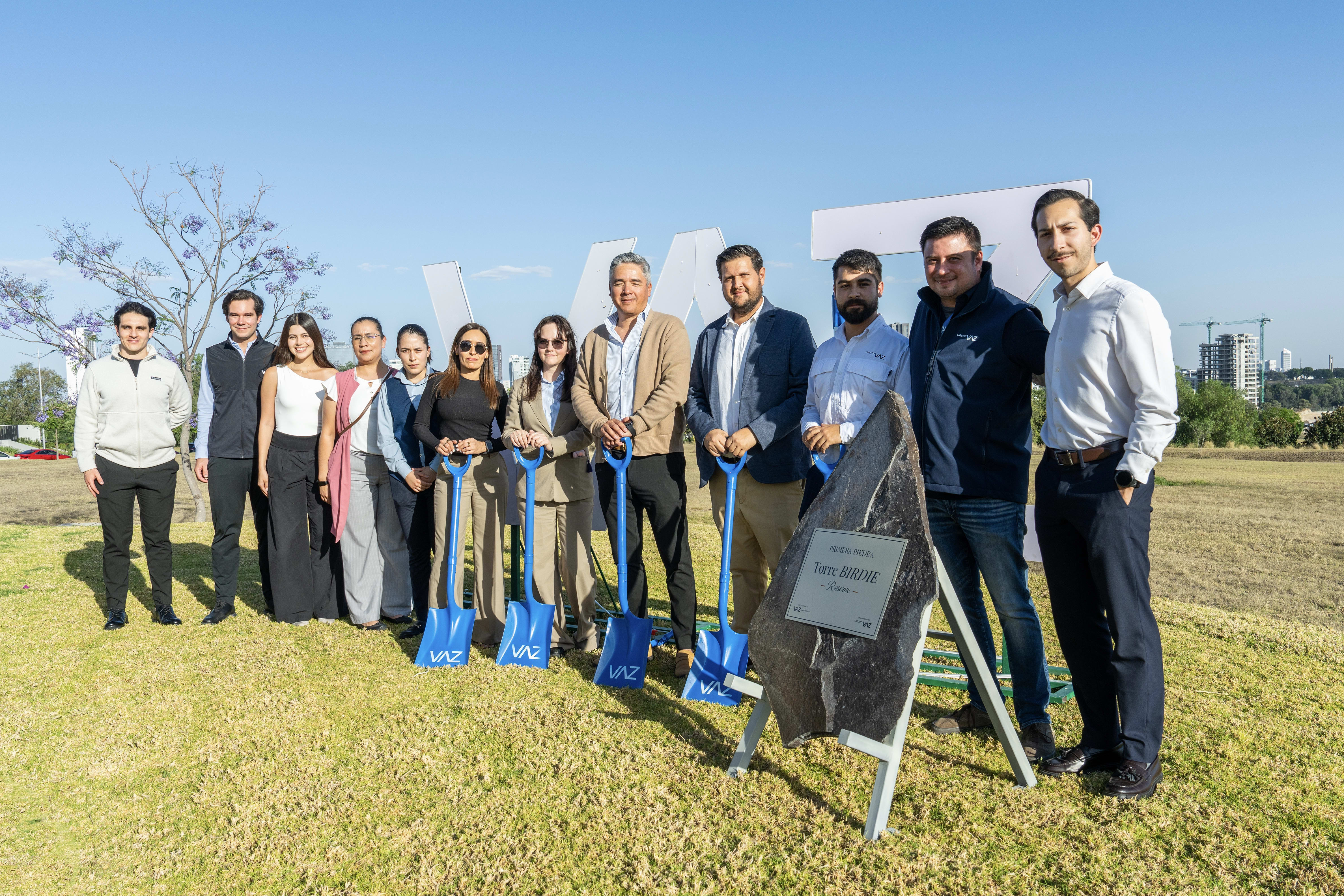 Evento Primera Piedra Torre BIRDIE