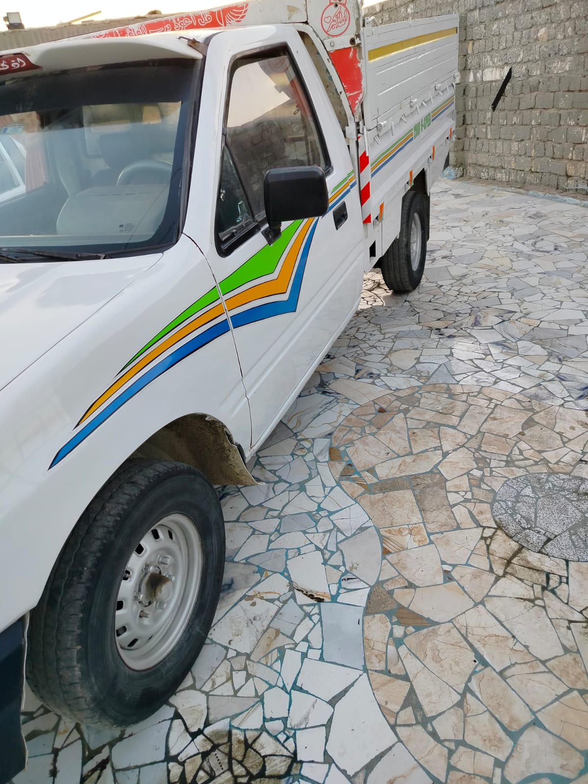 مستوبيشى ربع نقل 2000 - 2