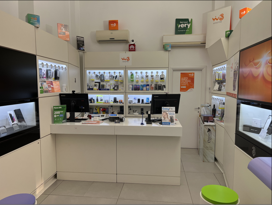 Foto WindTre Store San Giovanni Rotondo