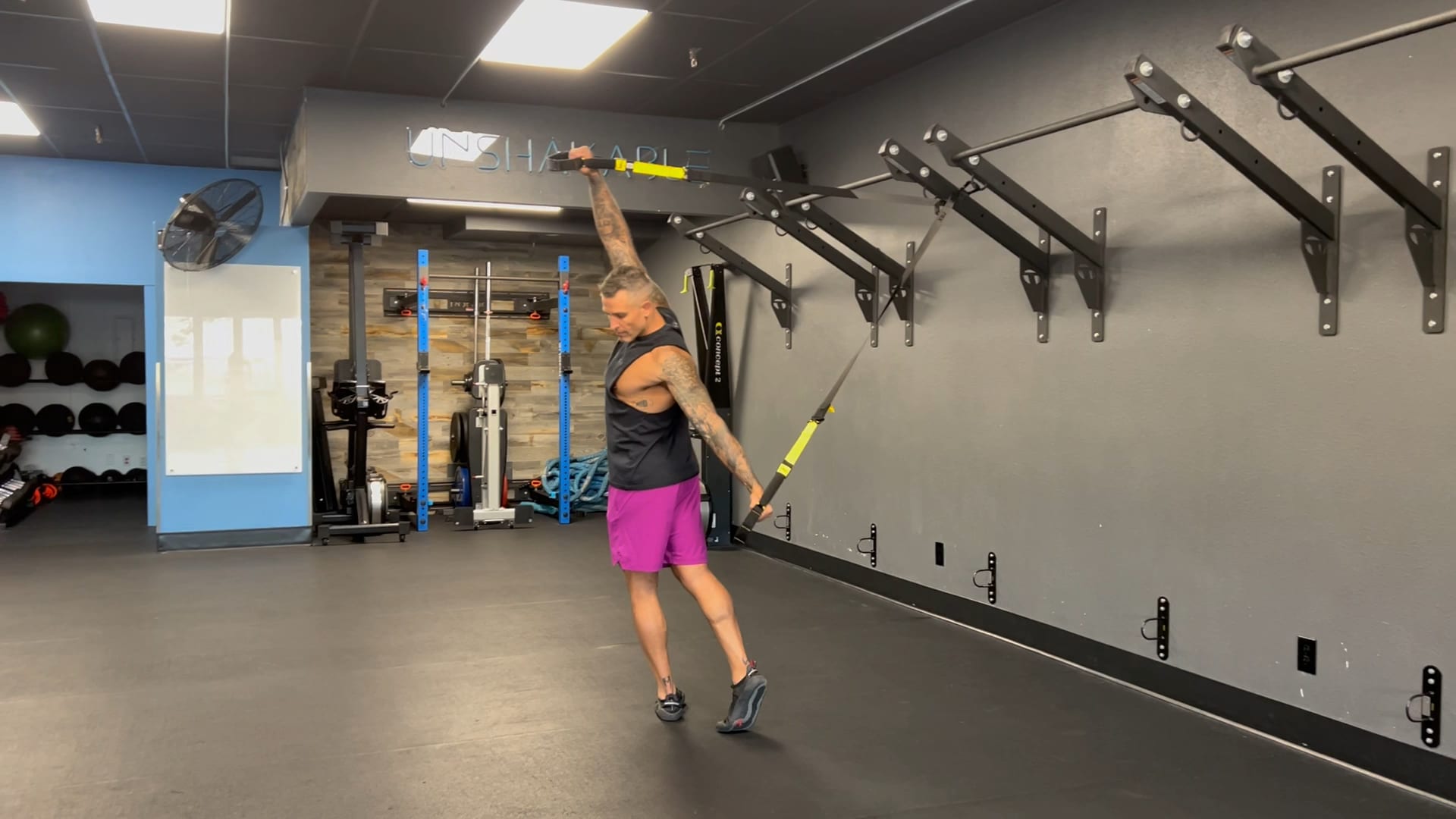 TRX Chopper Stretch