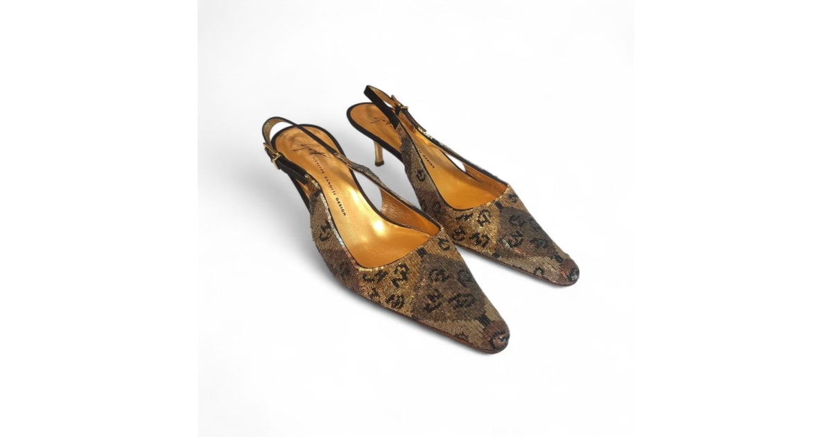 Giuseppe Zanotti Vintage Sequined Pointed-Toe Slingback Pumps