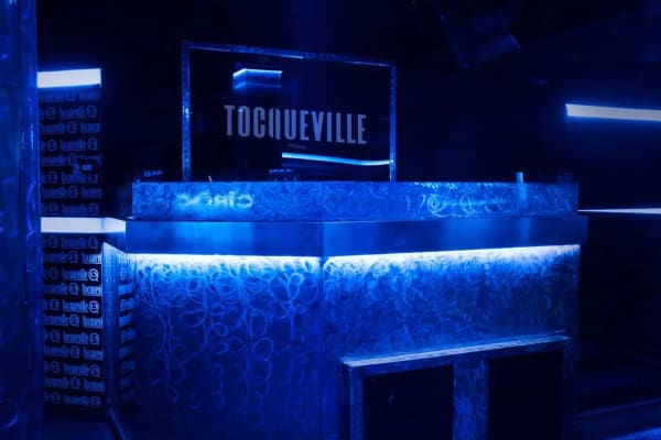 Tocqueville 13