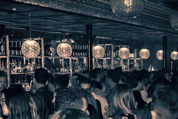 Somwhr Liquor Lounge