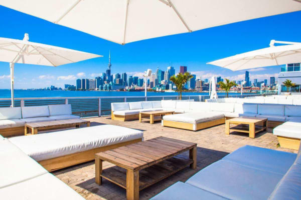 Cabana Pool Bar