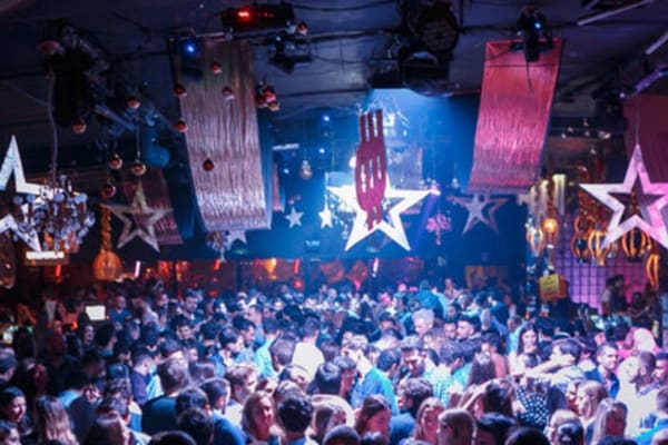 Carpe Diem Lounge Club (CDLC)
