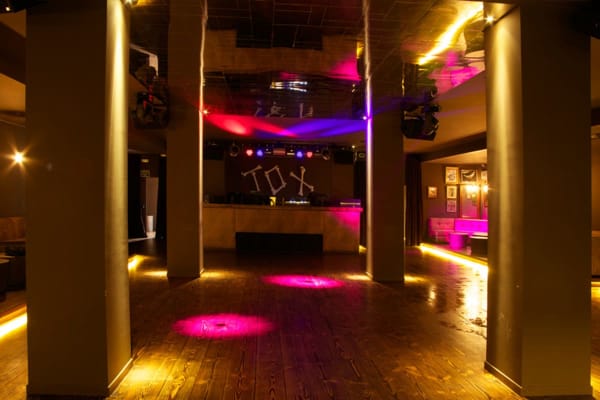 Tox Club (at Destino)