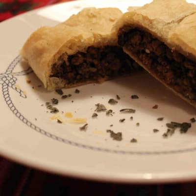 Savory strudel with soy and walnuts