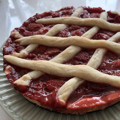 Strawberry pie