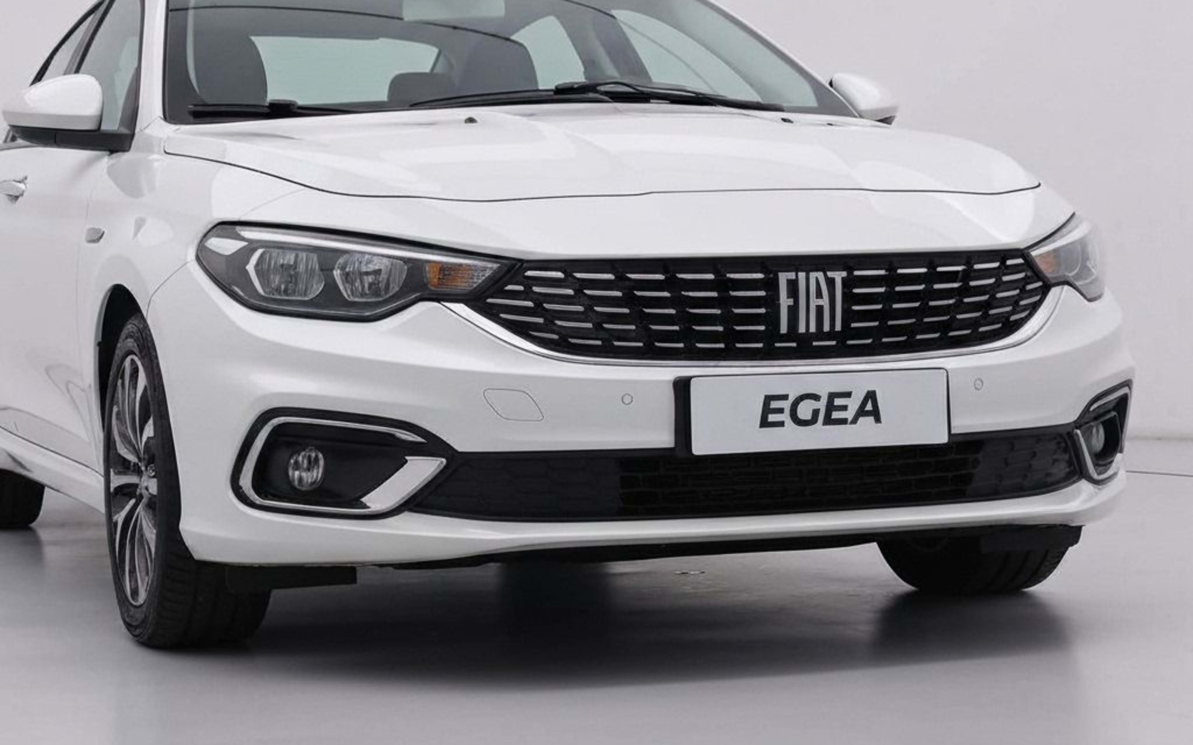 Fiat Egea kiralık araç fotoğrafı 1/3 — Yozgat
