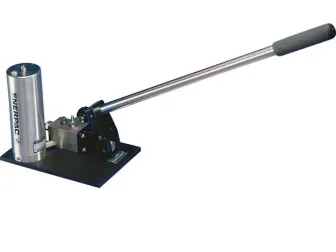 handbetriebene Brunnenpumpe