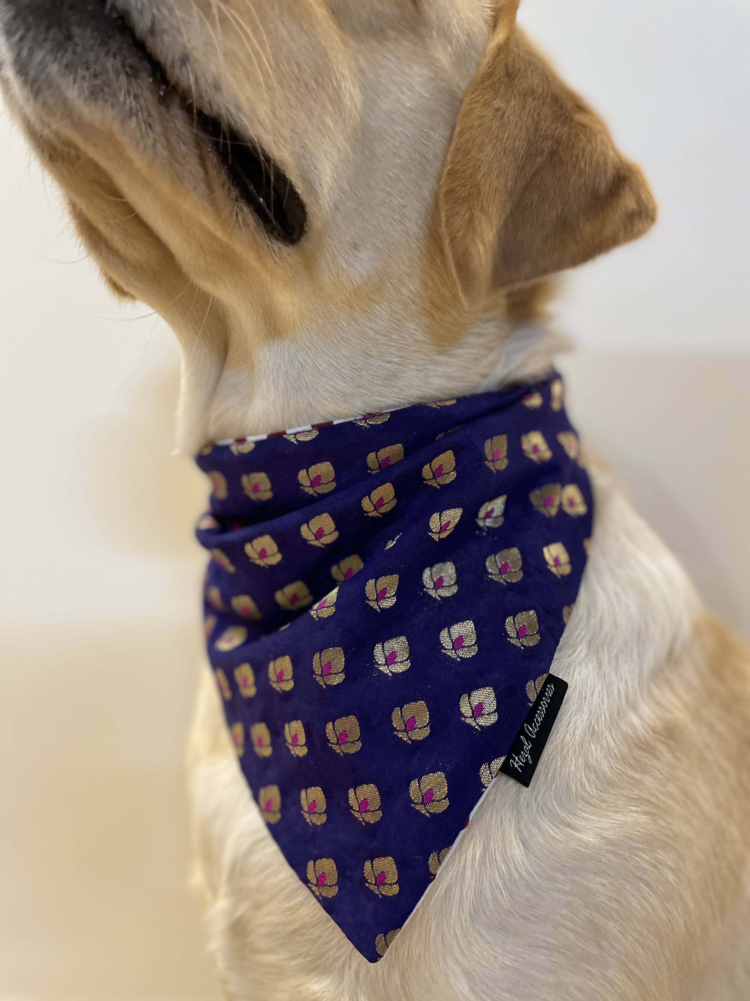 Dark mauve golden butti tie on bandana  image 4