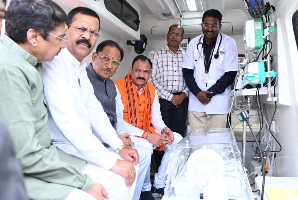 मुख्यमंत्री साय ने दिखाई हरी झंडी, आपातकालीन चिकित्सा सेवा हुई और सशक्त