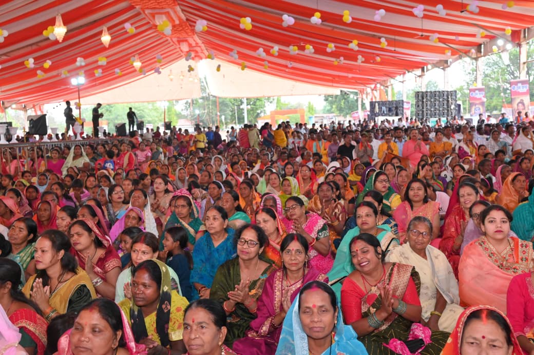श्रीराम कथा महोत्सव में गूंजा ‘जय श्रीराम’, मुख्यमंत्री ने किया संबोधन