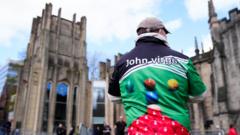 Snooker world turns out to remember John Virgo