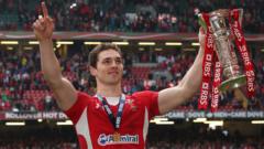 Wales great North to retire from rugby
