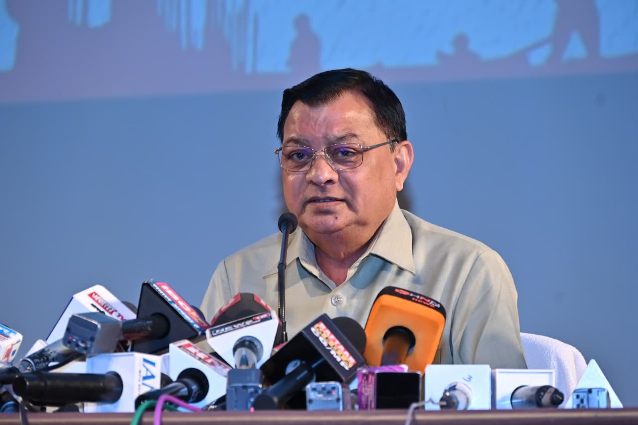 श्रमिकों के कल्याण के लिए सरकार निरंतर प्रयासरत: श्रम मंत्री