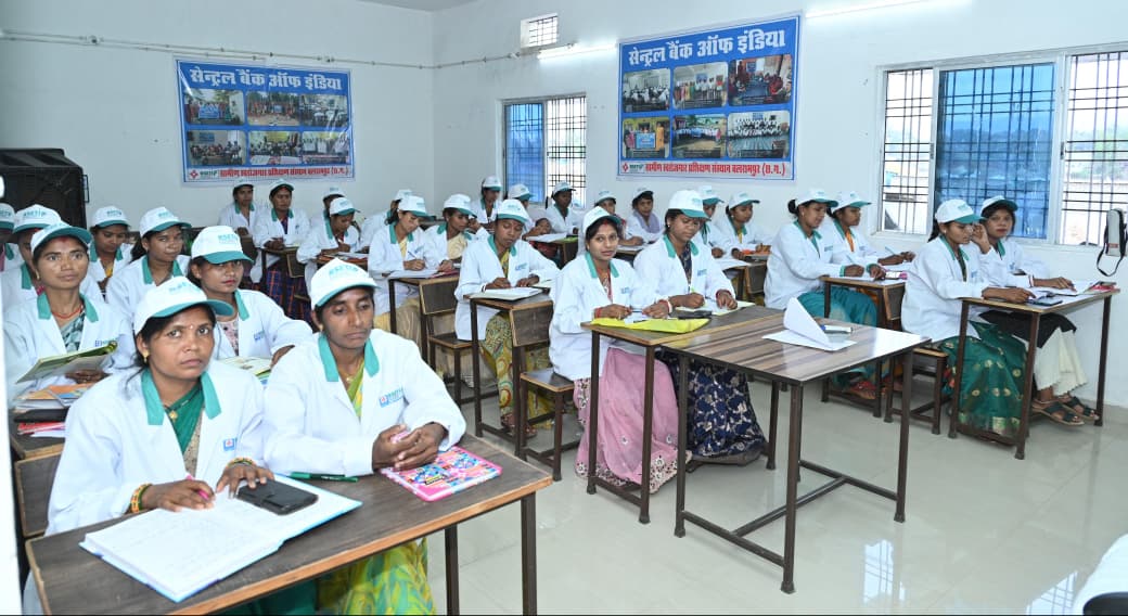 स्वरोजगार की नई उड़ान: RSETI में मुख्यमंत्री ने देखा सशक्तिकरण का मॉडल